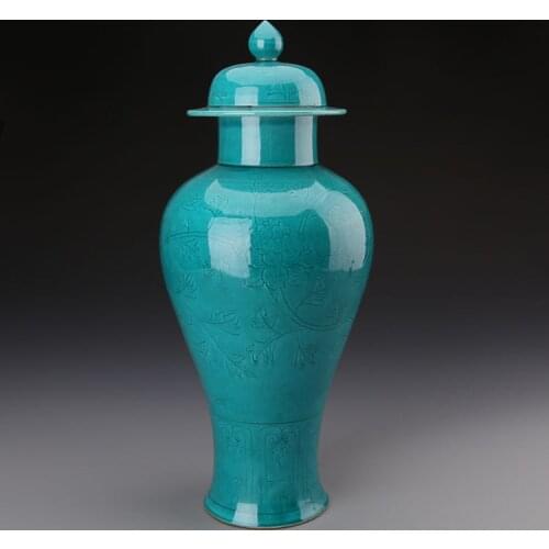 Jingdezhen Antique Vase Kangxi Peacock Green Glaze Antique Vase Jar