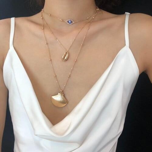 Bohemia Multi-layer Beach Shell Pearl Pendant Chain Choker Necklace Women Gold Choker Necklace Party Gift