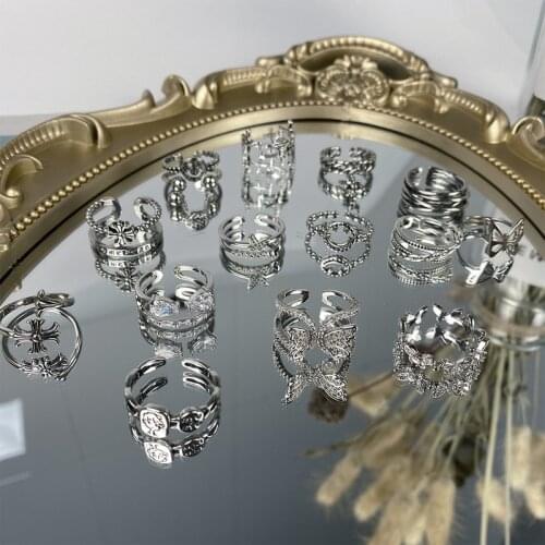 Vintage Multiple Copper Layered Charm Rings for Women Femme Silver Color Alloy Smile Cross Bowknot Skull Ring Hip Hop Jewelry