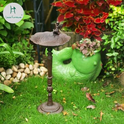 Louis Fashion European Iron Castle Old Bird Landing Device Feeder Villa Garden Yard Iron Decoration