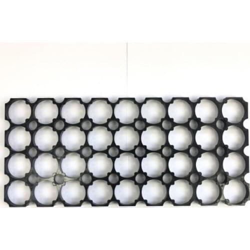 300pcs/lot MasterFire 4*9 32650 Batteries Spacer Radiating Holder Bracket Black Plastic Battery Storage Box Holder Brackets