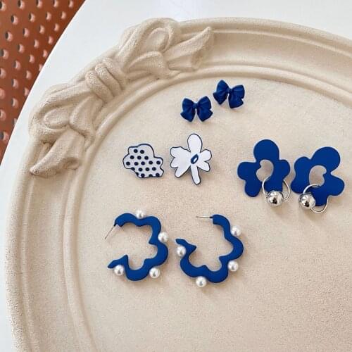 Japanese Blue Fashion Retro Bow S925 Stud Earrings INS Paint Earrings Dripping Oil Flower Geometric Pearl Earrings Pendant Tide