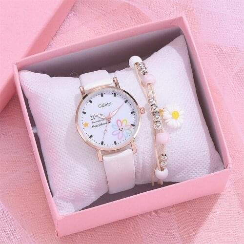 Fresh Daisy Dial Design Ladies Wristwatches 2020 Fashion Casual Women Flower Watches Simple Pattern Woman Leather Quartz Watch