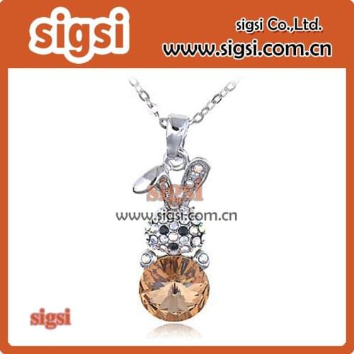 High quality lovely rhinestone crystal rabbit charm pendant
