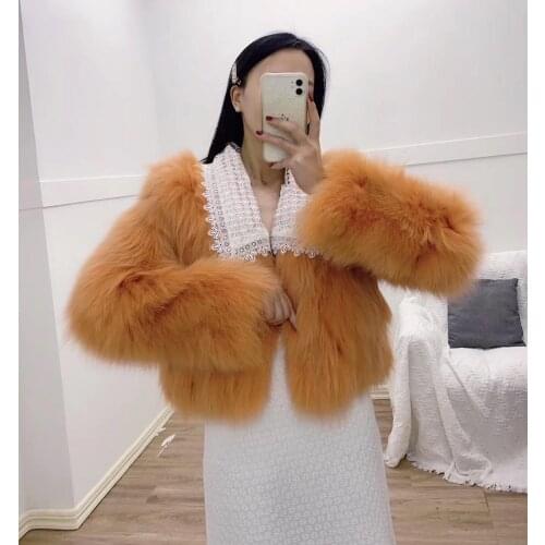 2020 Autumn Winter Ladies Natural Fox Fur Short Coats with Detachable Lace Collar Women Outwear