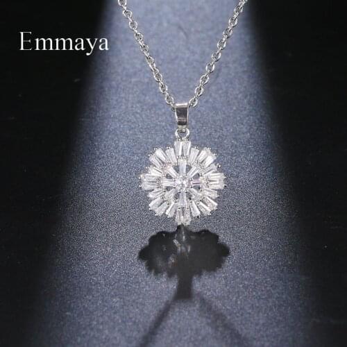 Emmaya Classical Snowflake Appearance Noble Necklace For Women Charming Jewelry With Exquisite Zirconia Dress-Up Party Gift