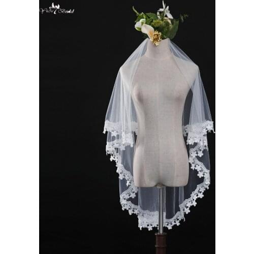 LZP342 Real Picture Bridal Accessories Wedding Veil 1.5 Meters Plum Blossom Lace Bridal Veil Ivory Blusher Veil