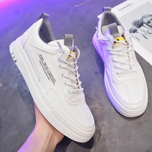 Causal Shoes Men Fashion Streetwear Zapatillas Hombre Hollow Sole Breathable Mesh Zapatos De Hombre White Sneakers Men