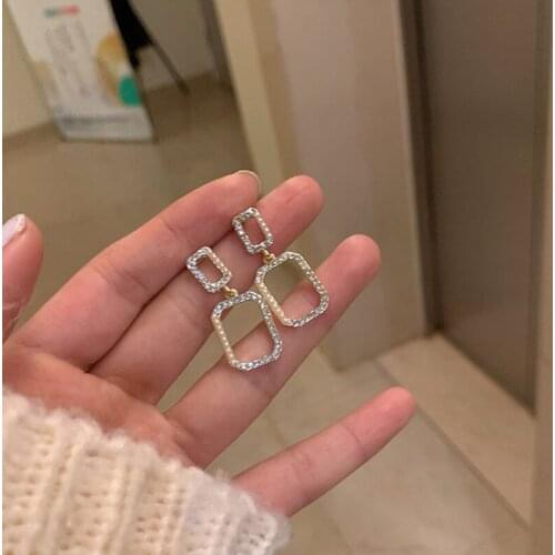 New Fashion Crystal Pearl Vintage Earrings For Women 2020 Trendy Statement Golden Dangle Earrings Unusual Party Earrings Jewelry