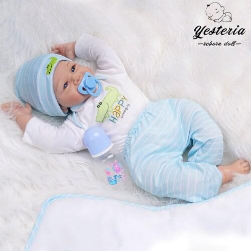55cm Cute Reborn Baby Dolls Boy Toys for Girls Silicone Vinyl Cotton Body Lovely Kids Gifts White and Light Blue Outfits