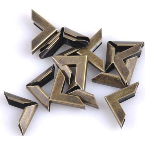 40Pcs Metal Book Corner Hollow Trilateral Albums Menus Folders Box Corner Protectors For Decor bronze 16x16x3mm CP1111