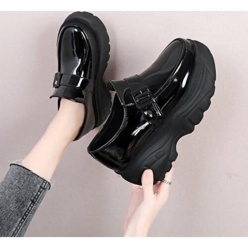 Women New Thick Bottom Sneakers Lace Up Low Heel Patent Leather Shoes Non-slip Ladies Height Increase Casual Shoes 7CM