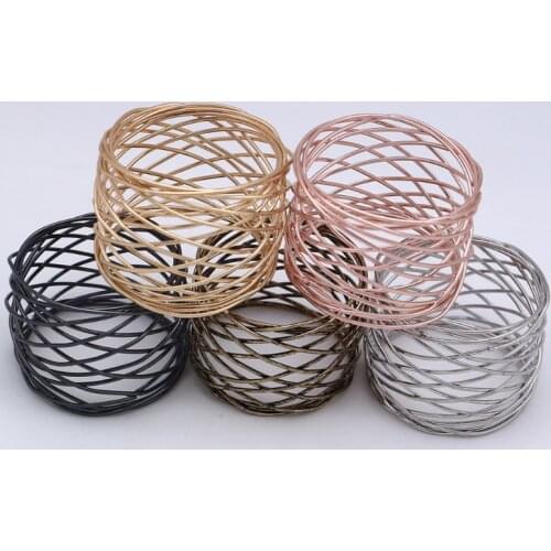 6pcs/Lot Round Gold/Sliver Napkin Rings 4.2x3.6cm Metal Cross Hollow Napkin Holder for Wedding Party Table Decoration