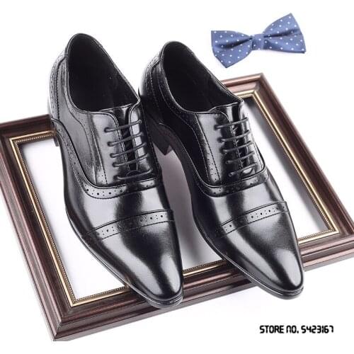 Luxury Designer Trend Black Brown Pointed Wedding Brogue Shoes Men Casual Loafers Business Formal Dress Footwear Zapatos Hombre