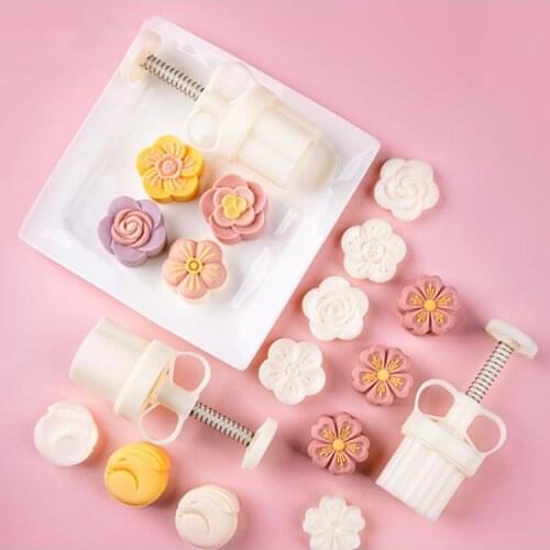 Mooncake Mold with 1/4 Stamp Cookie Cutter Hand Press Green Bean Cake Pastry DIY 896A