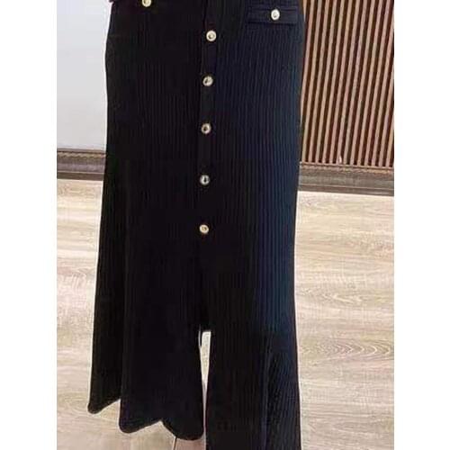 2021 Contrasting Color V-neck Puff Sleeve Single-breasted Short Sleeve Pure Color Knit Dress