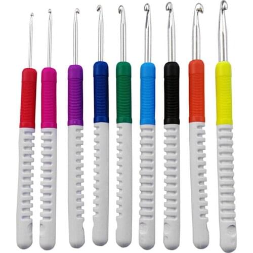 9pcs/set Colorful Soft Plastic Handle Alumina Crochet Hooks Knitting Needles Set 2-6mm Crochet for Weave Yarn Sewing Needles