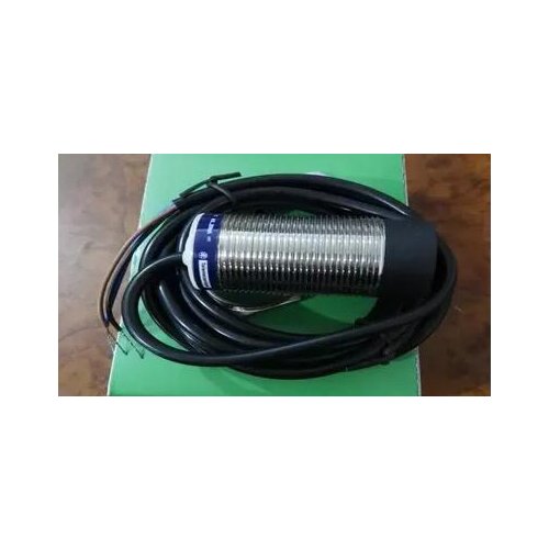 Free Shipping 2pcs/LOT New Switch XS630B4PAL2 DC three wire PNP normally open inductive sensor