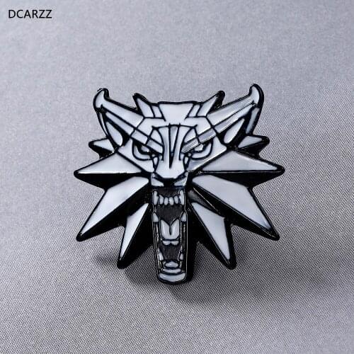 Wild Hunt Medallion Wolf Enamel Pin Badges Wizard Brooch Women Men Shirt Badge Metal Lapel Cartoon Icon Jewelry Wholesale