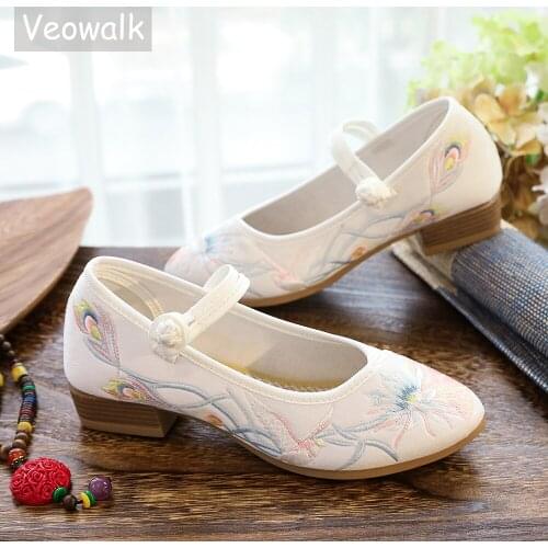 Veowalk Low Heel Women Polyester Embroidered Pointed Toe Mary Jane Shoes Chinese Style Retro Ladies Casual Comfortable Pumps