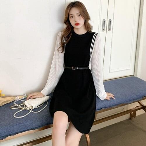 2021 New Korean Version Temperament Shows Thin Fashion And Sweet Collision Color Round Neck Sweater Knitted Dress