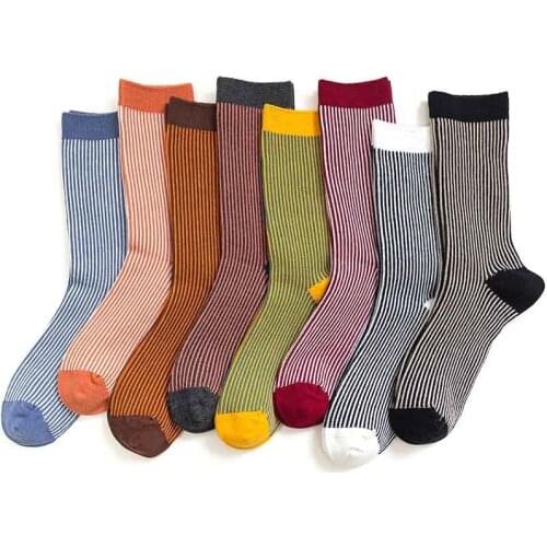 New Designs 2022 Fashion Tube Double Needles Cotton White Strips Socks Woman