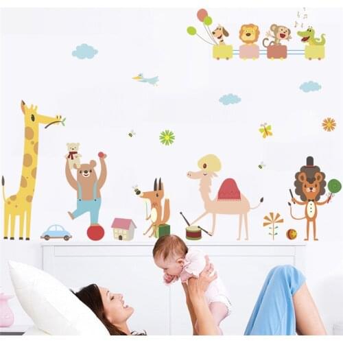 Happy Animals Wall Sticker For Kids Room Decoration Dog Giraffe Monkey Lion Bear Safari Walls Mural Art Diy Pvc Home Decals