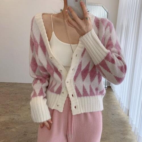 GUUZYUVIZ Elegant Female Tops V-neck Rhombus Geometry Cardigan Sweater Casual Loose Green Autumn Knitted Women