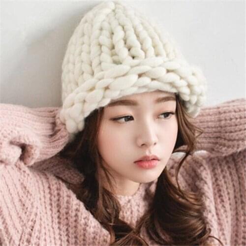 Super thickness wool chunky yarn wool roving yarn for spinning hand knitting yarn for scarf 250g/pice