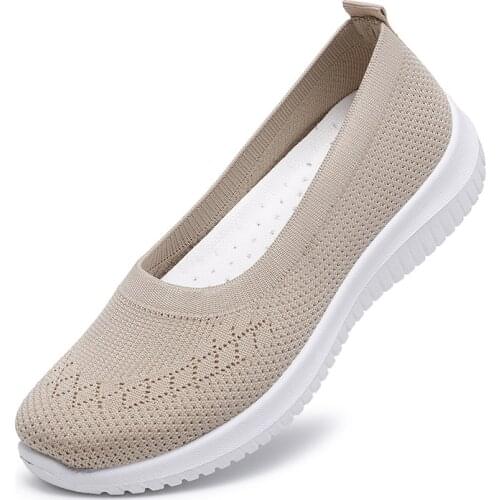 Comfortable knitting mother shoes women soft bottom shallow mouth stretch weaving flats breathable slip on loafers big size 41