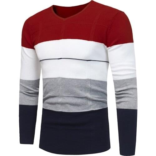 2018 New autumn and winter hot fashion warm sweater mens brand V-neck sweater fight color casual Slim pullover sweater 3 Colors