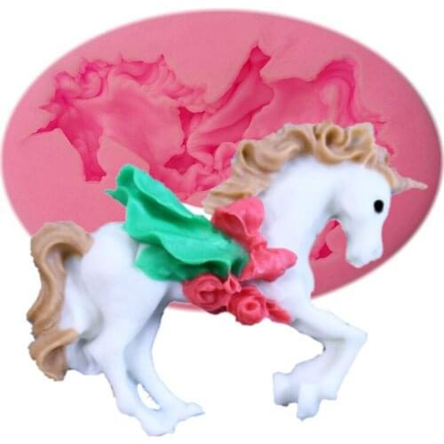 Carousel Horse Cake Decorating Tools Silicone Fondnt Mold Chocolate Candy Sugar Mould Unicorn Shape