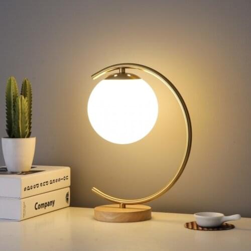 Style bedroom lamp in 2020, the new master bedroom romantic berth lamp light luxury high-end fashion modern personality