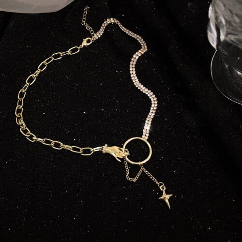 2021 Creativity Personality Necklace For Women New Design Hand Cross Pendants Clavicle Chain Dainty Gift Tassel Prom Accessories