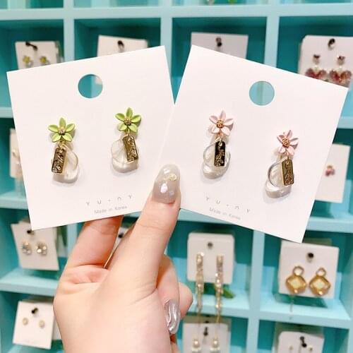 Cute Flower Earrings 2021 New Jewelry Transparent Petals Plant Drop Earring For Women Female Good Gift