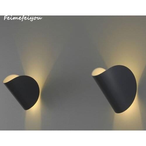 Modern minimalist bedside wall lamp can rotate led creative lamps wall aisle living room bedroom bedside lamp indoor and outdoor