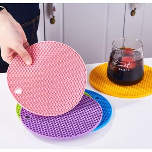 Large round heat-resistant silicone mat placemat drink coaster non-slip pot mat dining table insulation kitchen accessories tool