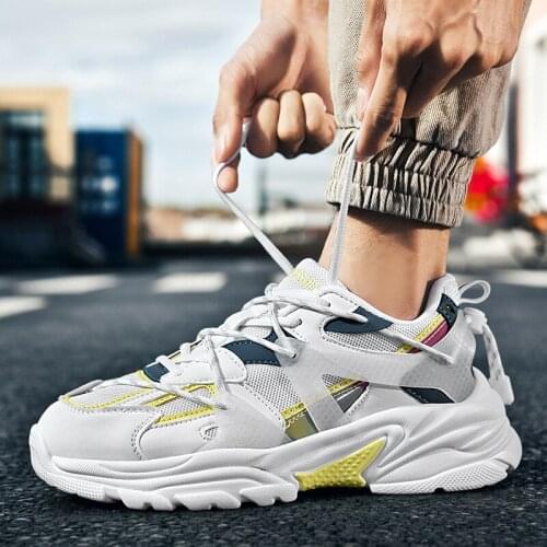 New leisure sports mens shoes thick soled anti slip outdoor running sports mens shoes