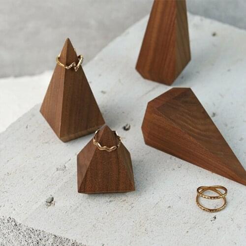 Natural Wood Cone Rings Holder Jewelry Display Stand Organizer Finger Ring Storage Rack