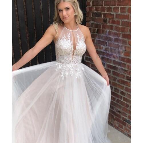 Simple Wedding Dress For Petite Women Bridal Gowns Halter Lace Appliques Floor Length Gorgeous Sleeveless Tulle White Ivory