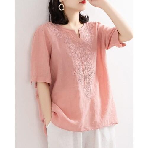 Blouse Women V-neck Loose Pullover Embroidery Short-Sleeved T-shirt for Women Embroider Jacket Blusas Mujer De Moda