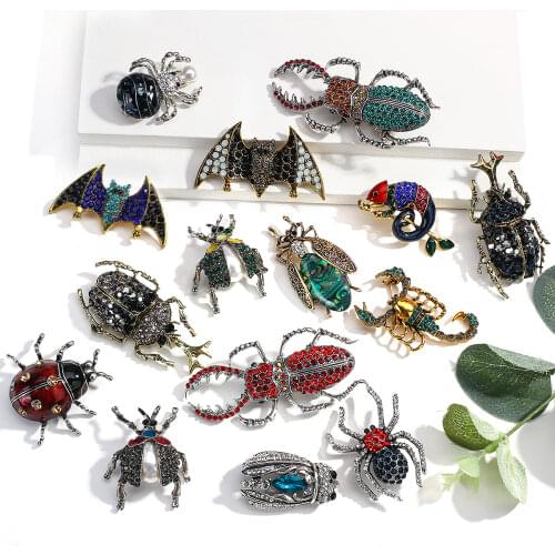 ALLYES Cute Dachshund Dog Brooches For Women Fashion Metal Crystal Enamel Animal Brooch Jewelry