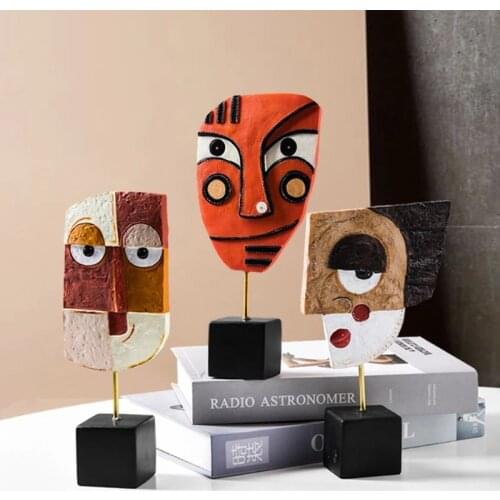 Resin Face Art Crafts Decorative Traditional Abstract Tabletop & Cabinet Figurines Creative Living Room Home Decoration Ornament