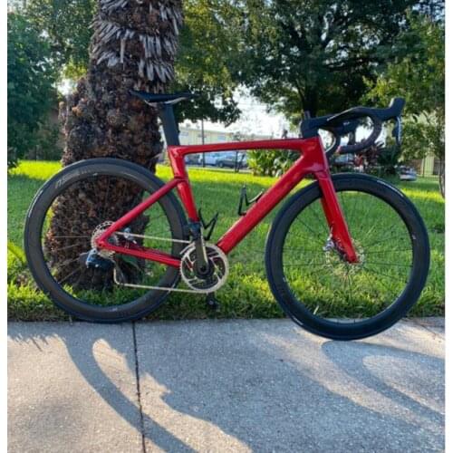 2021 NEW 1:1 customized golden logo road bike carbon Frame BB30 bottom bracket 700C carbon road frameset suitable for Di2 group