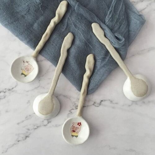 Jingdezhen Creative Ceramic Spoon Cute Pig Cartoon Spoon Spoon Dessert Spoon Spoon Customized