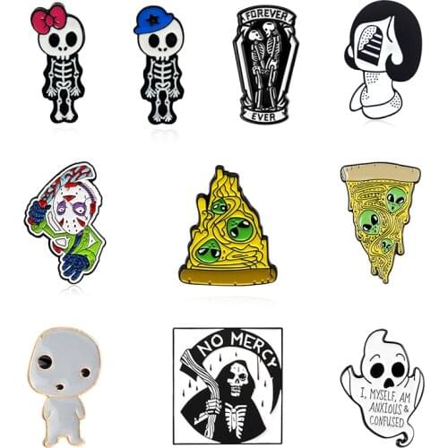 Skeleton Enamel Brooch Alien ghost coffin Skull Lapel Pin Green alien pizza Scythe Cloak Punk Custom Badge Halloween Gift