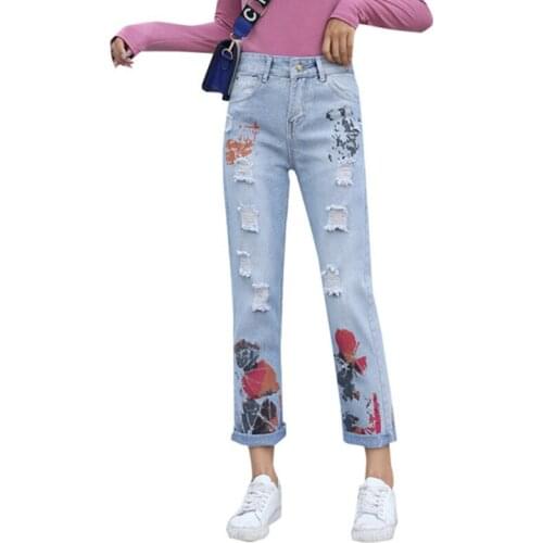Womans Ripped Graffiti Jeans High-waisted Retro Print Streetwear Fashion Straight-leg Pants with BF Wind Denim Pants Pattern