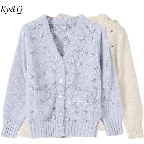 2021 Autumn Winter New V-Neck Knitted Cardigans New Design Gentle Elegant Women Diamonds Sweater Coat Button Long Sleeve Tops