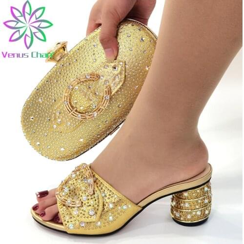 Latest Italian Design Mature Style Shoes and Bag Set in Golden Color High Quality Comfortable Heels with Shinning Crystal