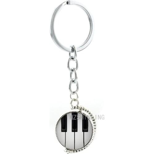 Double side rotatable Pianoforte keychain vintage black and white Piano Keyboard music women Musician key chain ring holder T486
